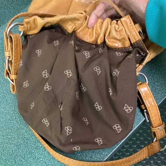 ASOS Leather Bag Purse Tan Ruched Bohemian Chic - Picture 5 of 17